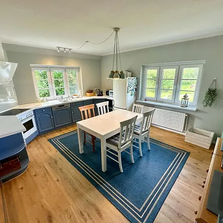 Idyllic Thatched Near St Peter-ording Osterhever