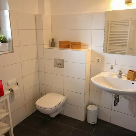 بيت للعطل Idyllic Thatched Near St Peter-ording