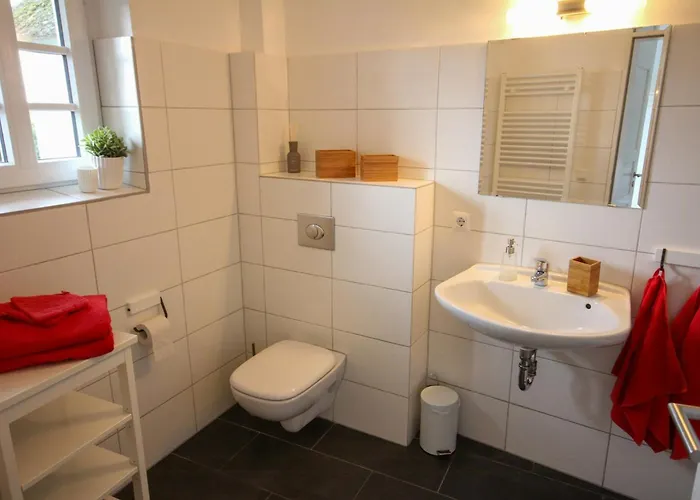 Σπίτι διακοπών Idyllic Thatched Near St Peter-ording